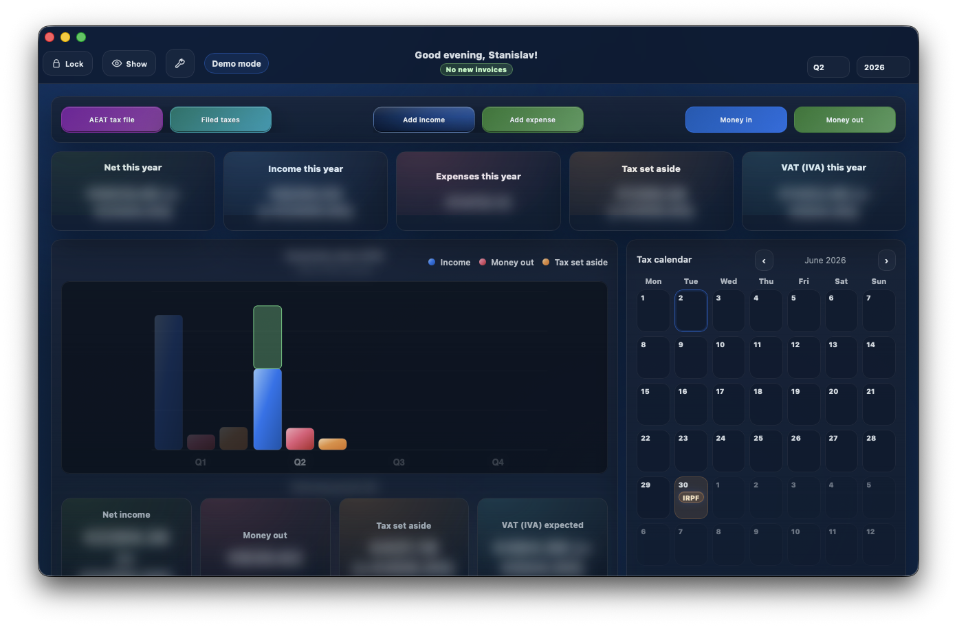Autónomo Tracker dashboard with local data and quarterly summary of records, invoices and backups.